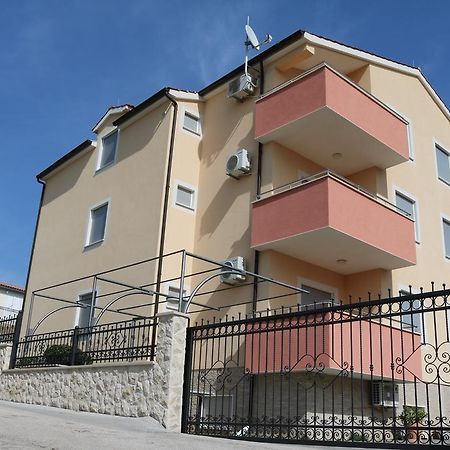 Rogoznica Apartments Kristina Eksteriør bilde