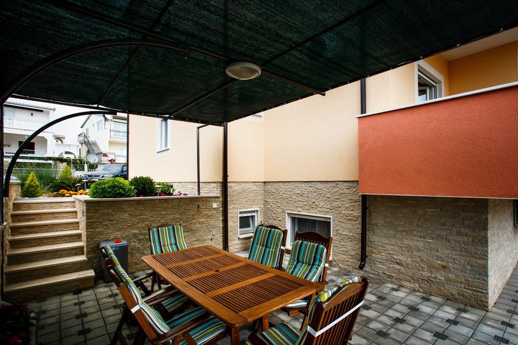 Rogoznica Apartments Kristina Eksteriør bilde