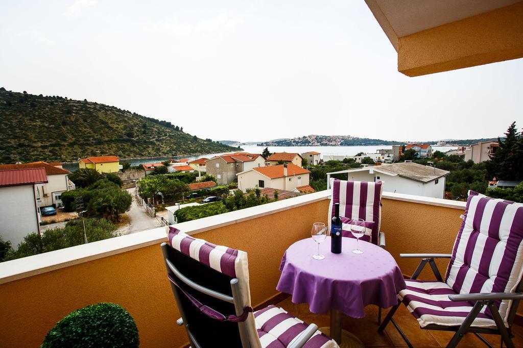 Rogoznica Apartments Kristina Eksteriør bilde